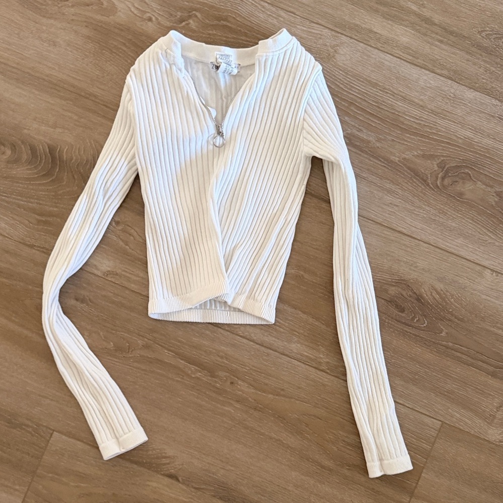 Zara White Ribbed Zip-Front Long Sleeve Top